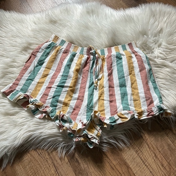 AMERICAN EAGLE Striped Ruffle Shorts - Picture 2 of 3
